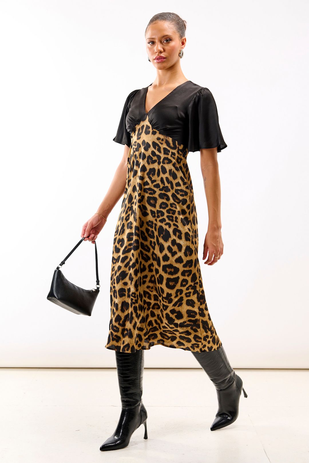 Needs No Label Leopard Printed Satin Midi Dress