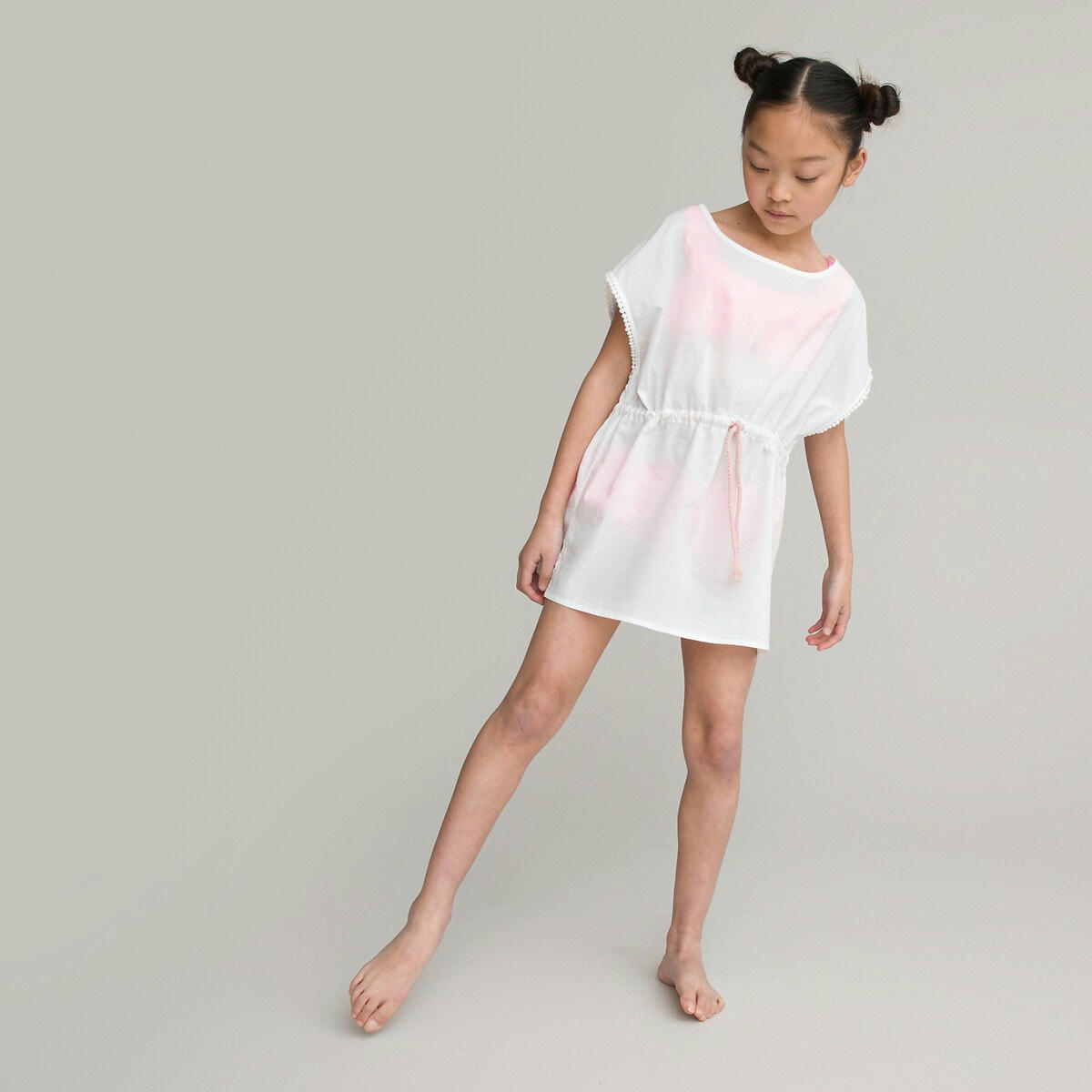 Blouse col rond, finition pompons