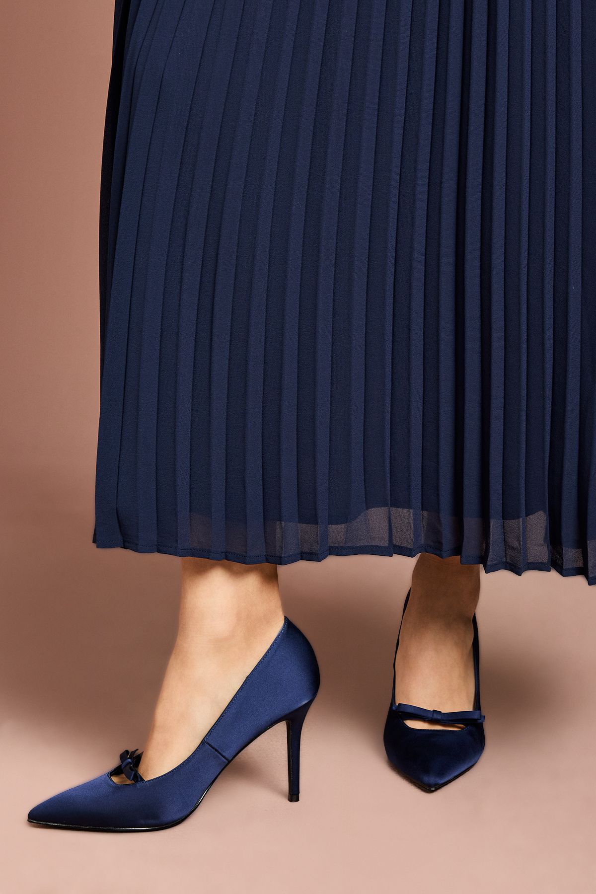 Coast Charlotte Satin Bow Detail High Stiletto Court Shoes