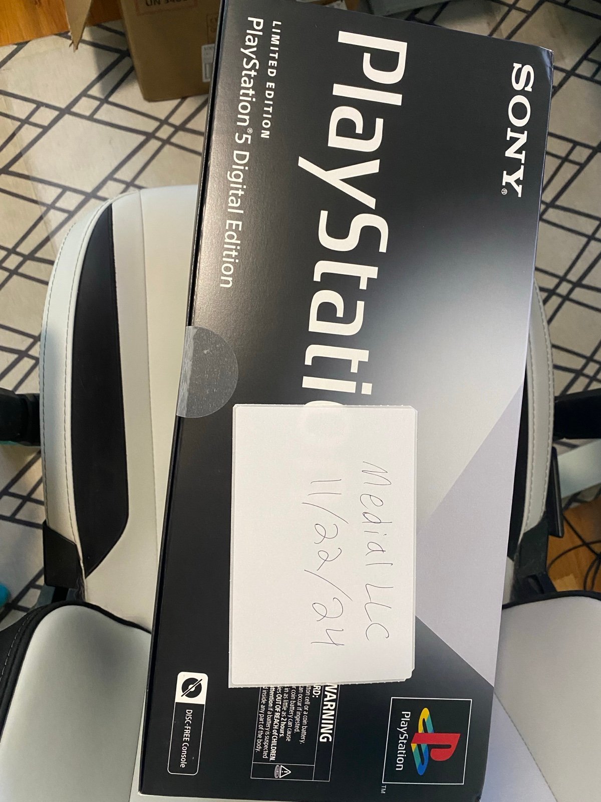 PlayStation 5 Digital Edition 30th anniversary edition