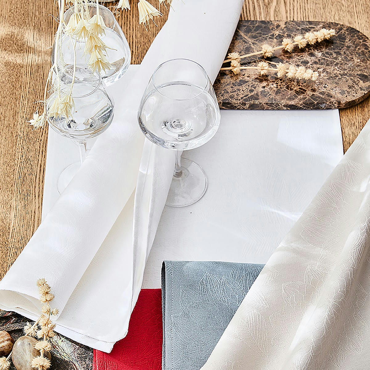 MARIE-GALANTE - Serviette en coton blanc 58 x 58