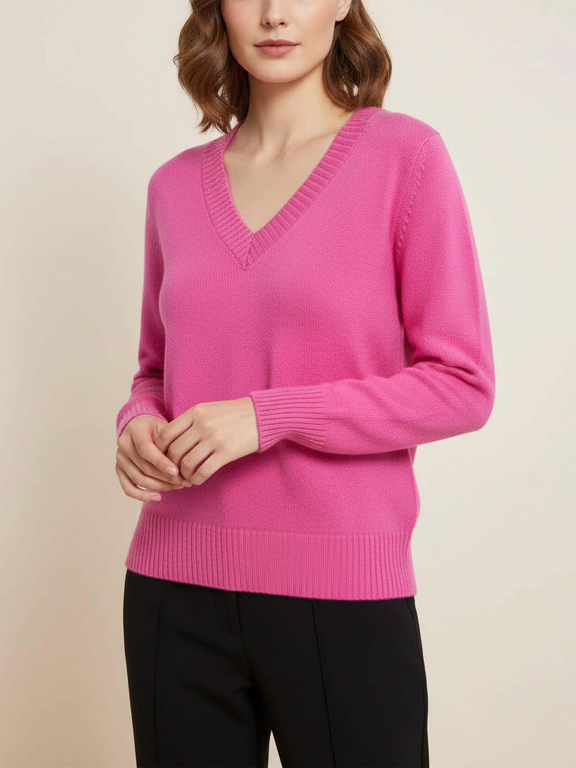 Sweter z dekoltem V