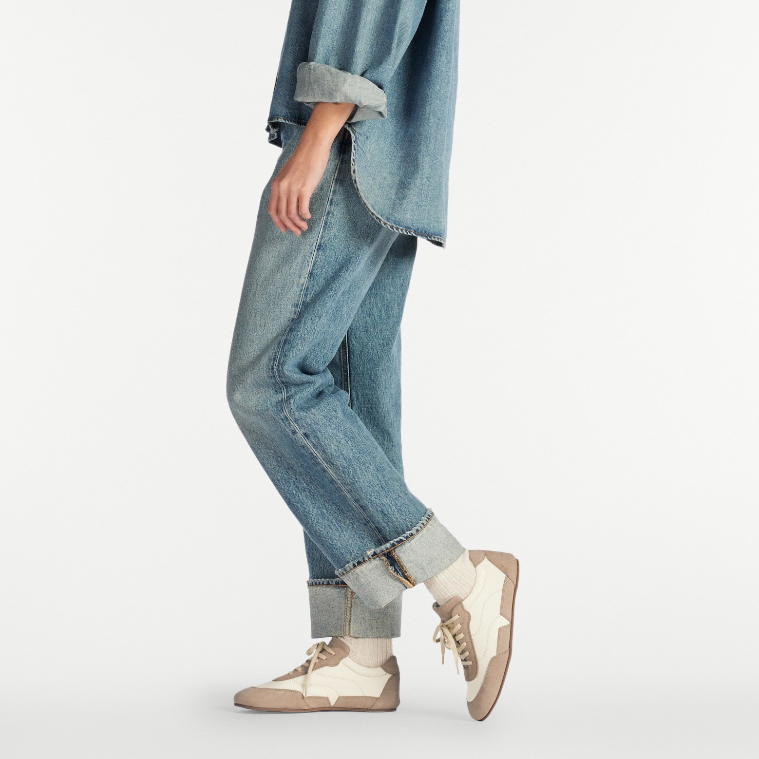 Cess<br>Ultra Thin Sole Trainer