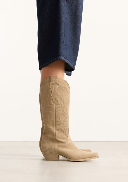 Beige suède cowboylaarzen met stiksels