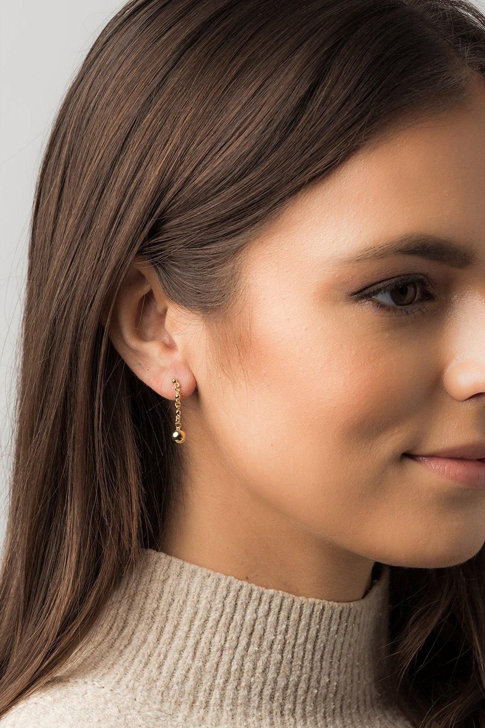 Pure Luxuries London Gift Packaged 'Ottinger' 18ct Yellow Gold Plated 925 Silver Ball & Chain Drop Earrings