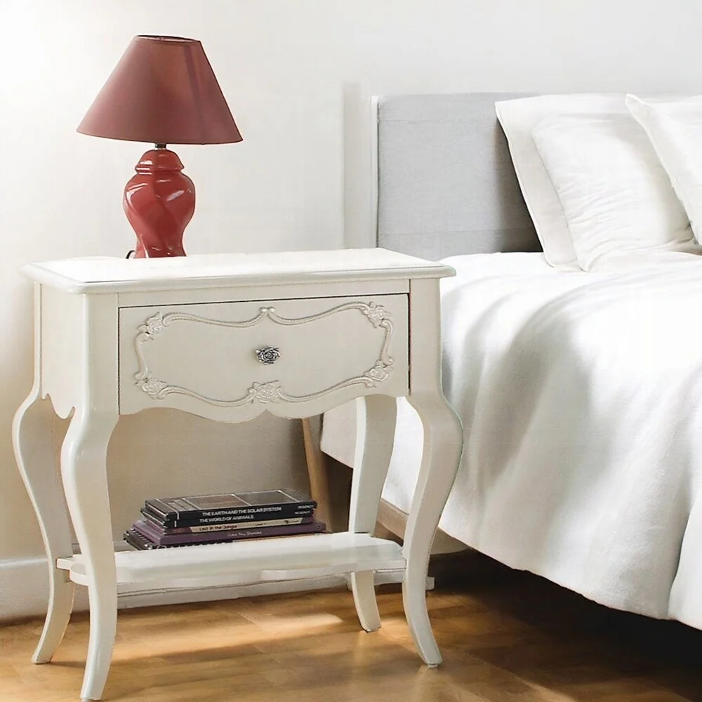 Charming Traditional Nightstand with Drawer and Shelf for Youth Bedroom