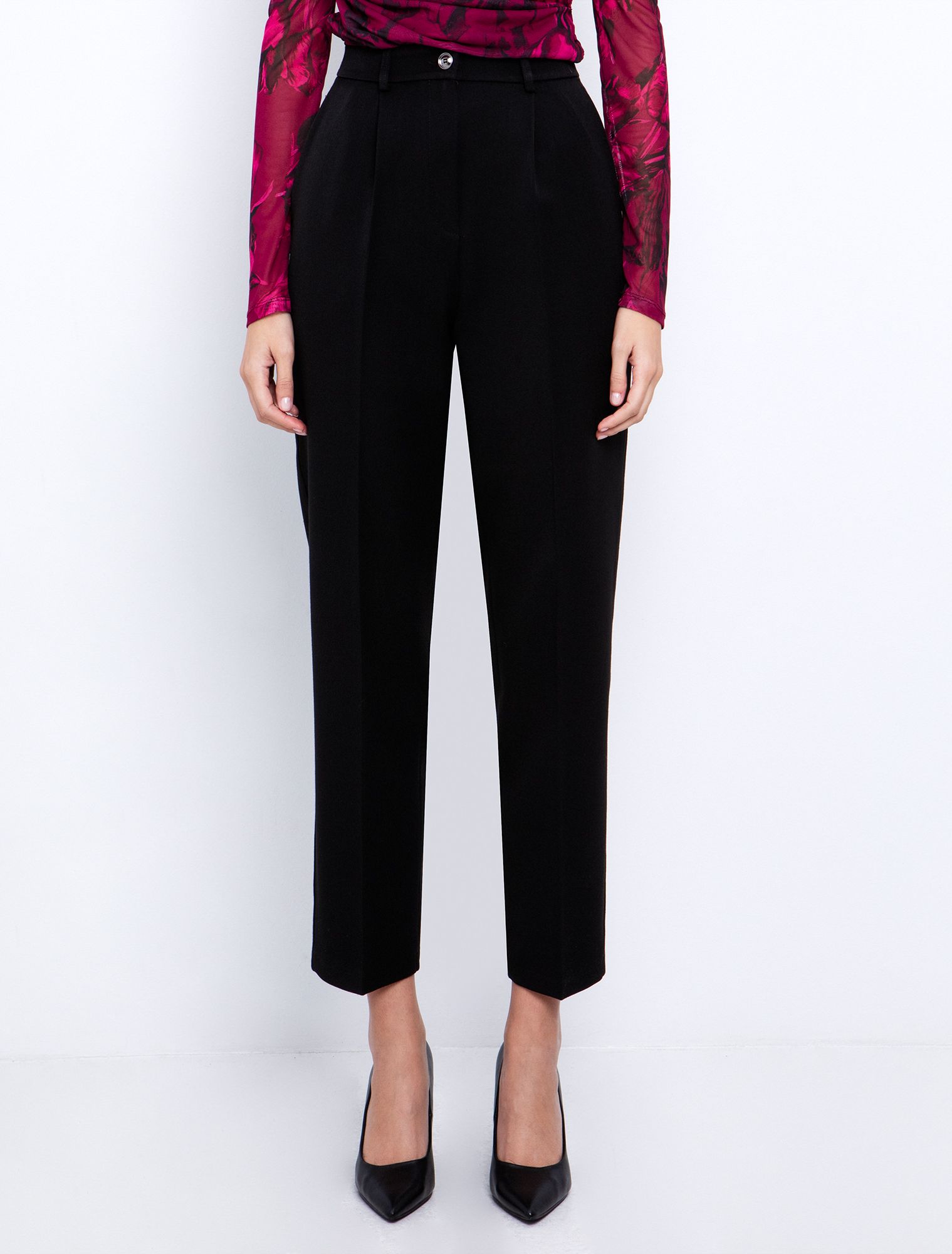 Ankle length παντελόνι σε ίσια γραμμή