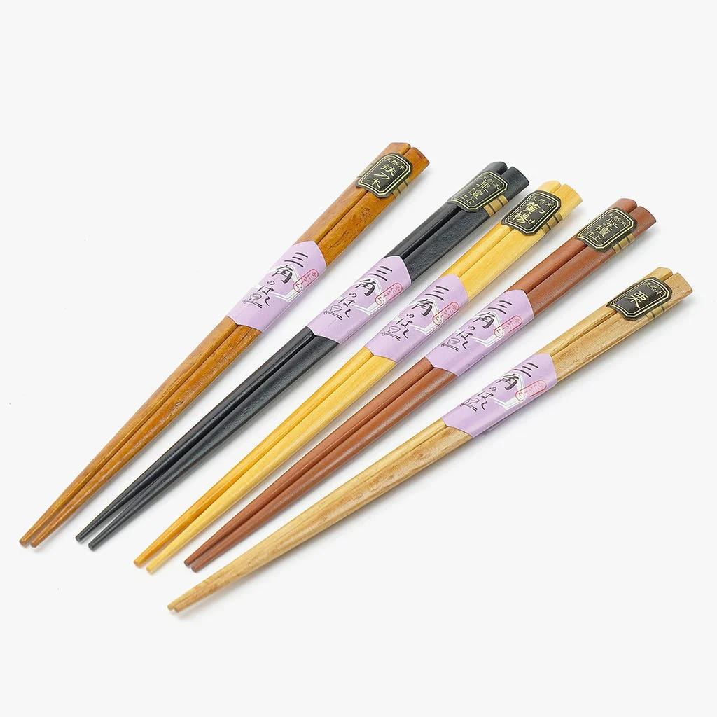 Conjunto de 5 Pauzinhos tons de Madeira CHOPSTICKS
