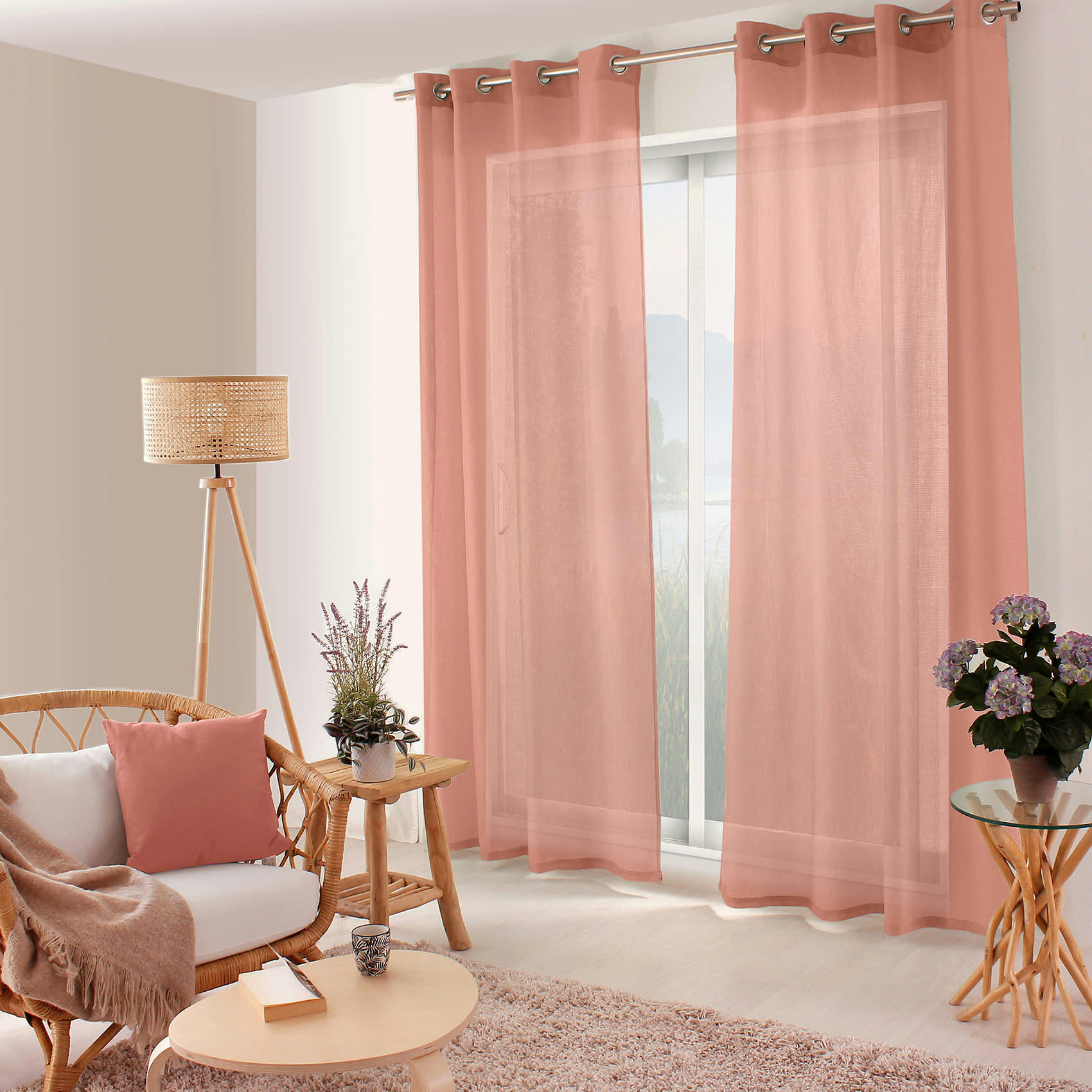 - Voilage uni ajouré à œillets polyester rose clair 140x240 cm
