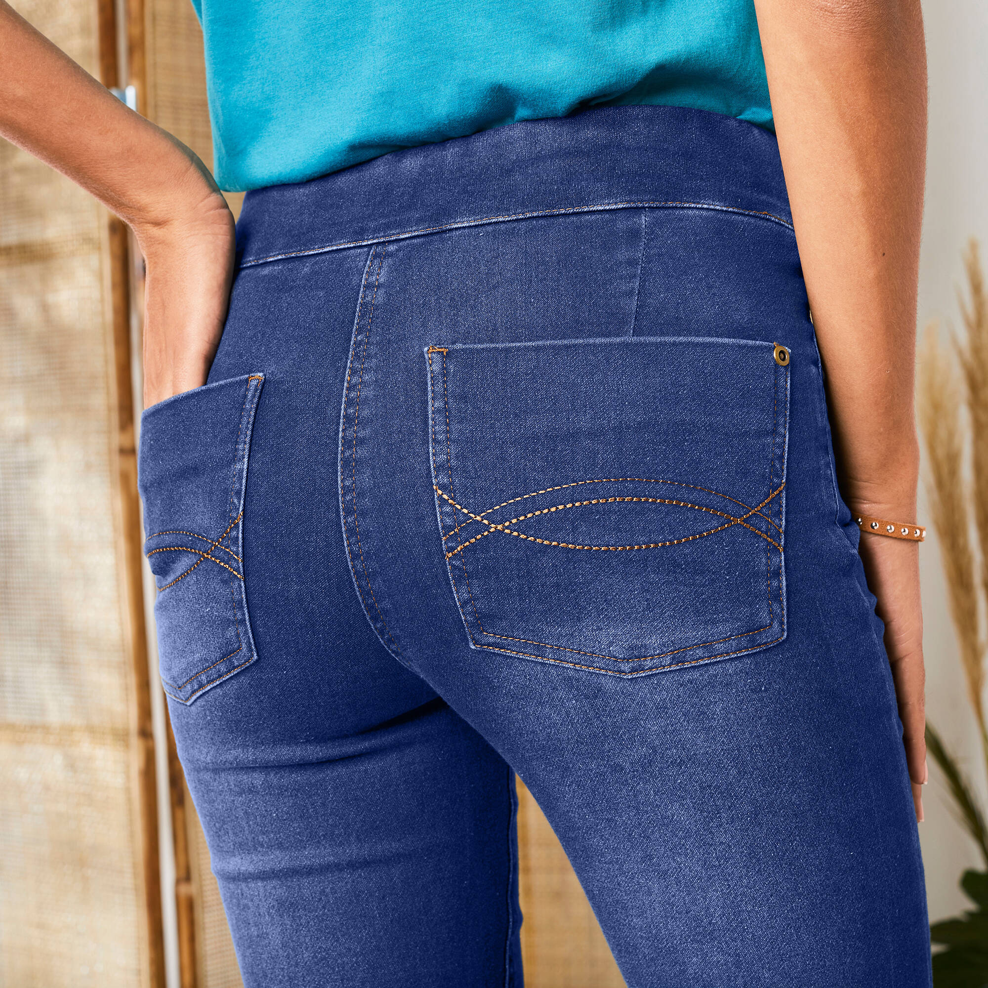 Jean bootcut ultra stretch, maille effet jean, grande stature