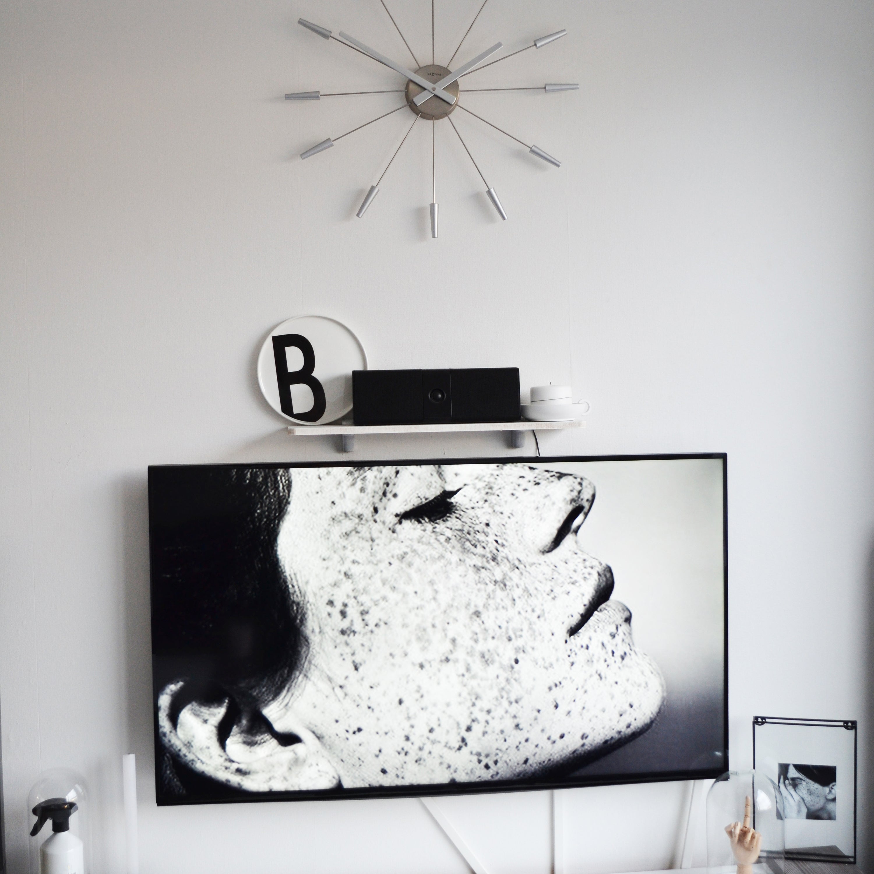 NeXtime Plug Inn Wandklok Ø 58 cm