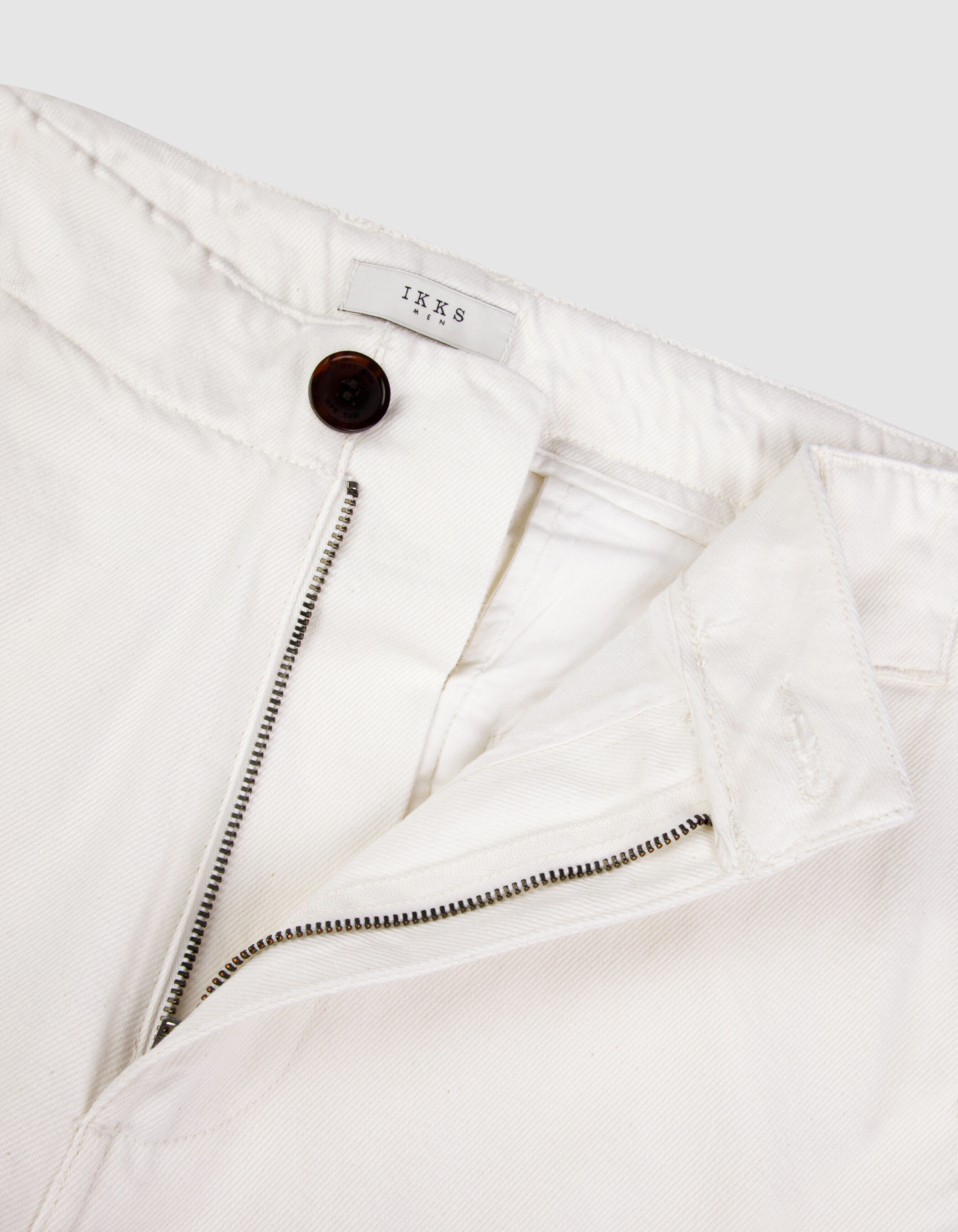 Jean barrel blanc patte ajustable dos Homme