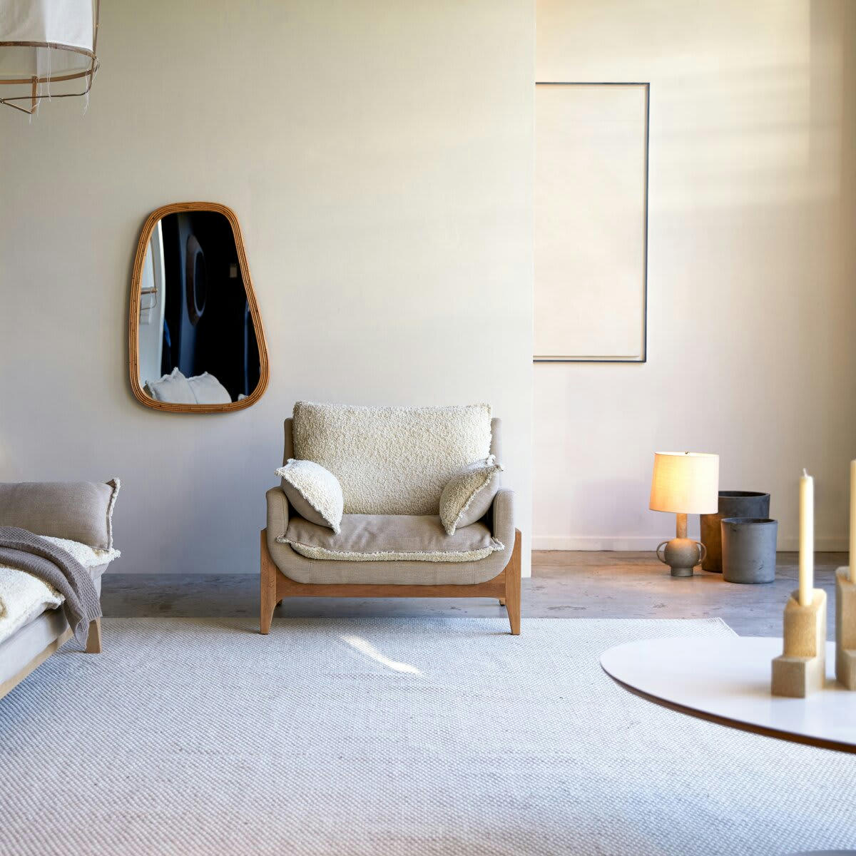 WOODNEST - Fauteuil en chêne massif et tissu Linen