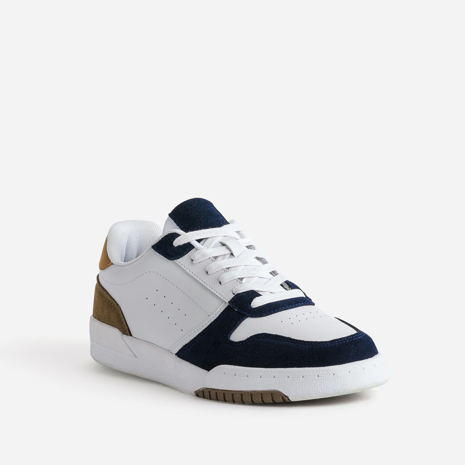 Tennis blanche cuir découpes marine et beige