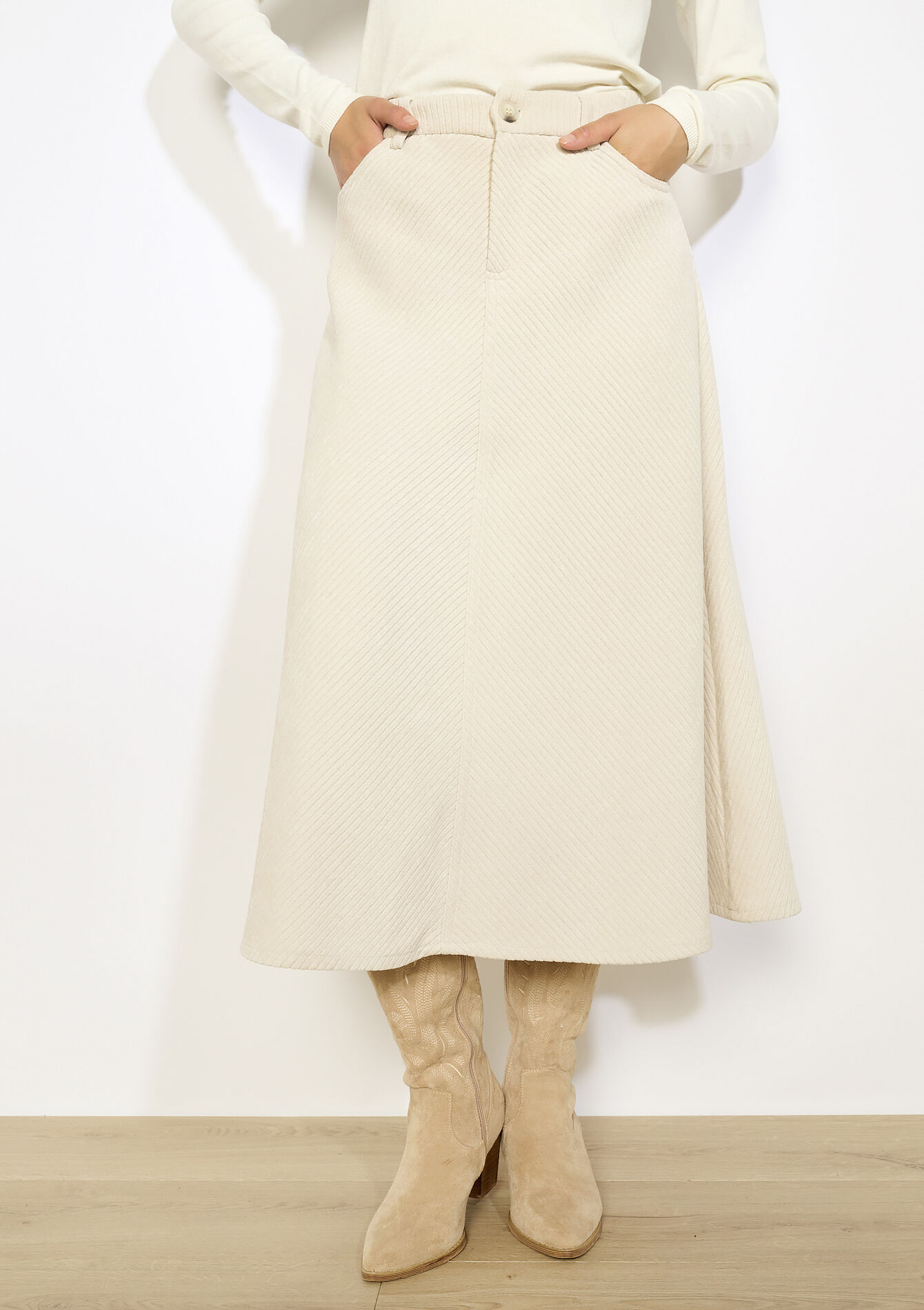 Ribfluwelen midi-rok