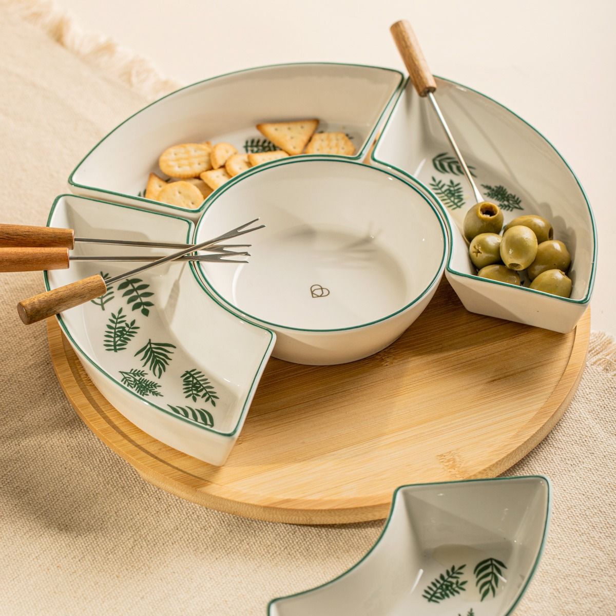 Półmisek FINCAN w zielone liście 30cm