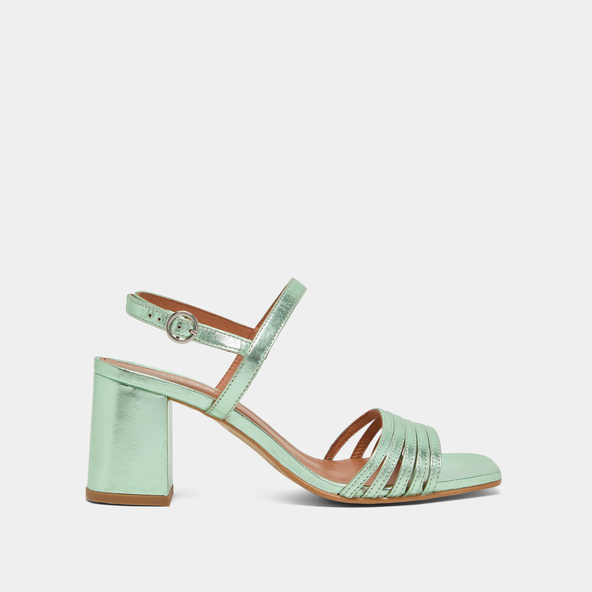 Sandales à bouts carrés et bridesen cuir métallisé vert clair | VIVIENNE