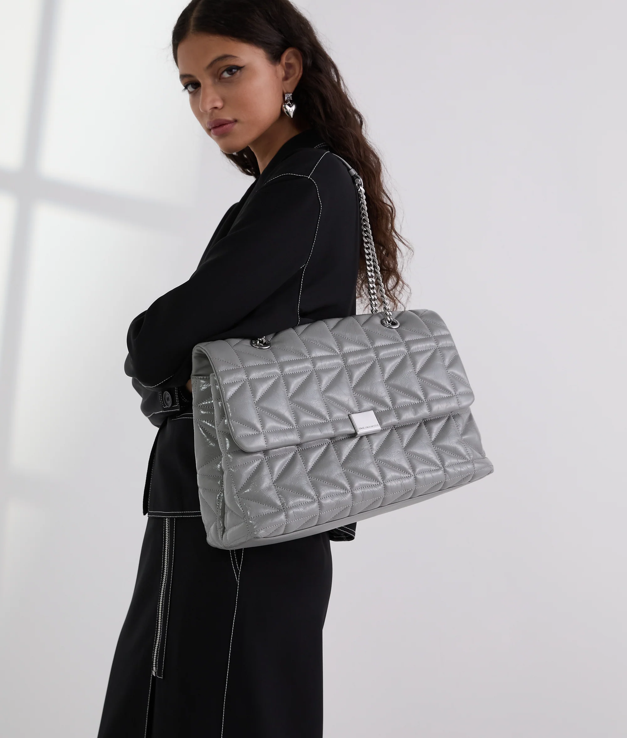 Grand sac porté épaule brillant K/Kuilt