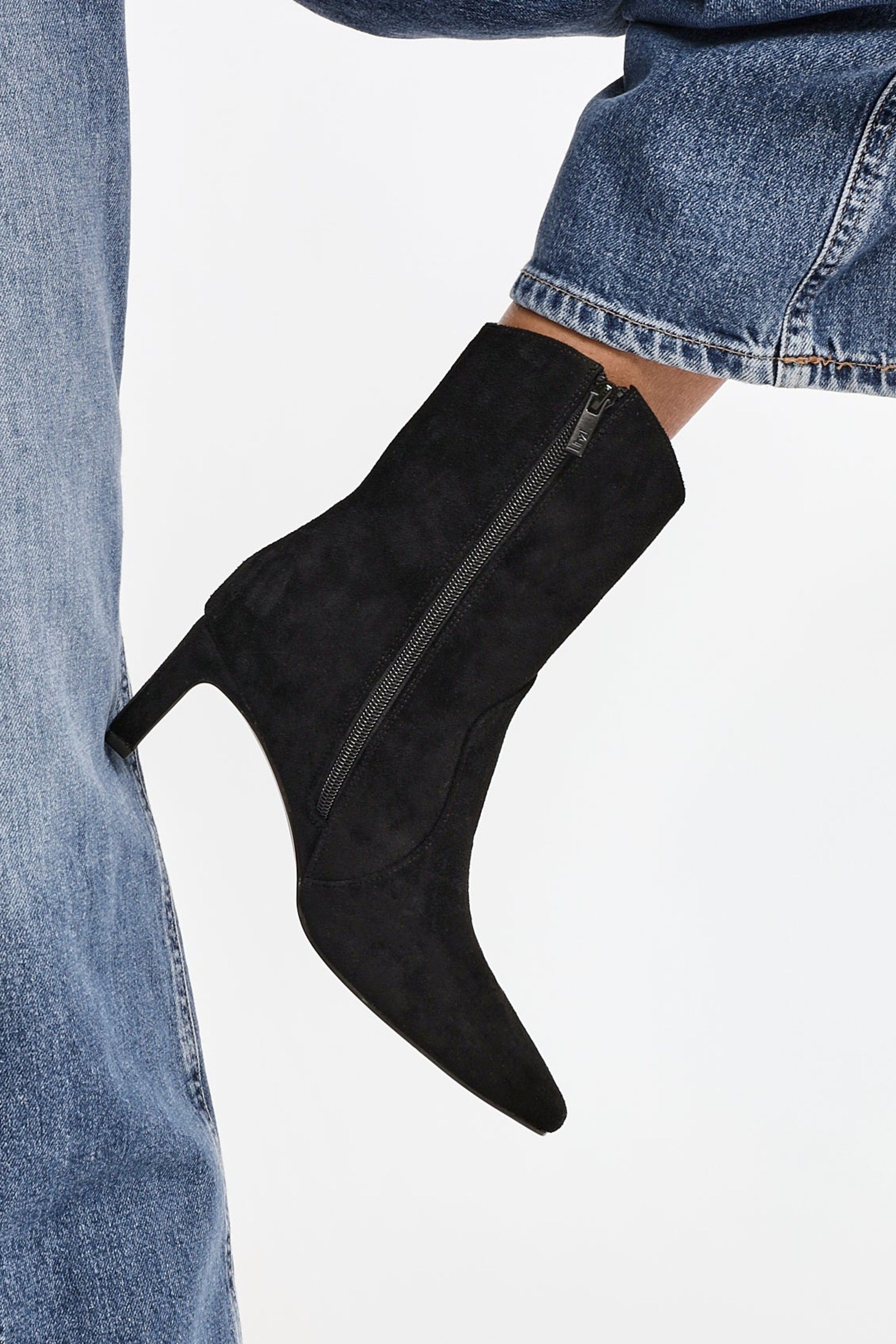 Linzi Calabasas Black Faux Suede Western Inspired Heeled Boot