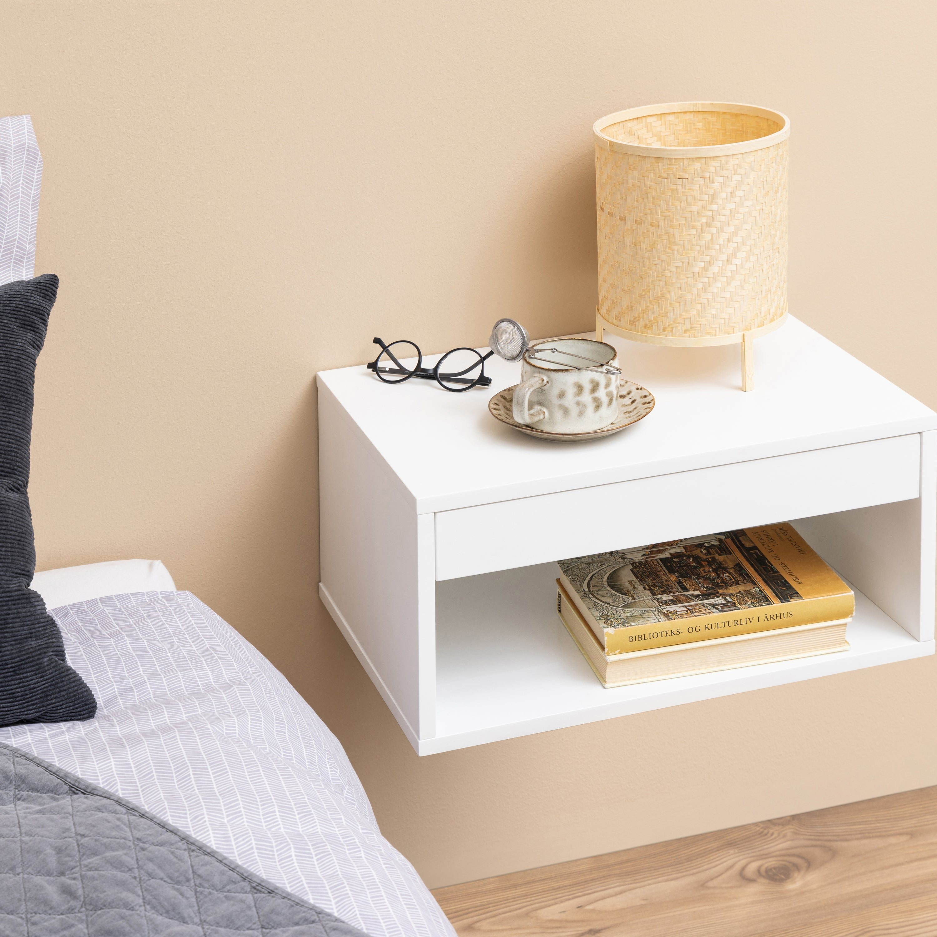 by fonQ basic Stine Nachtkastje - Wit