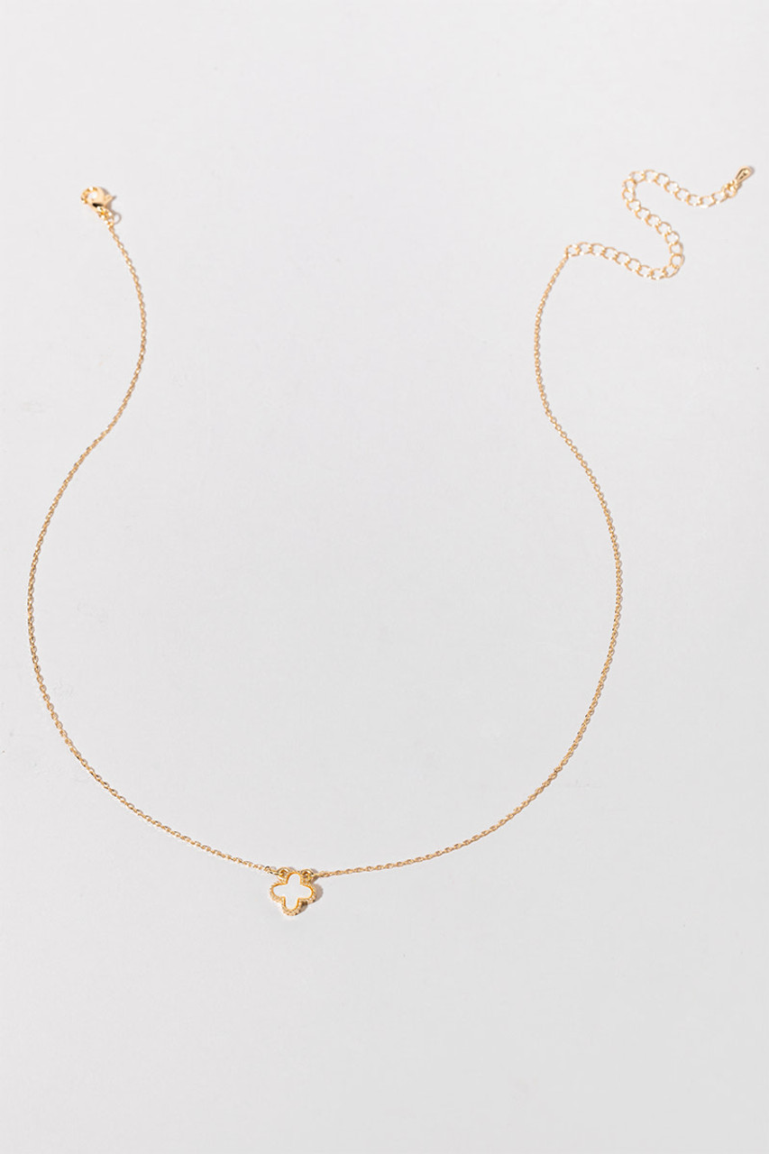 Debbie Clover Pendant Necklace