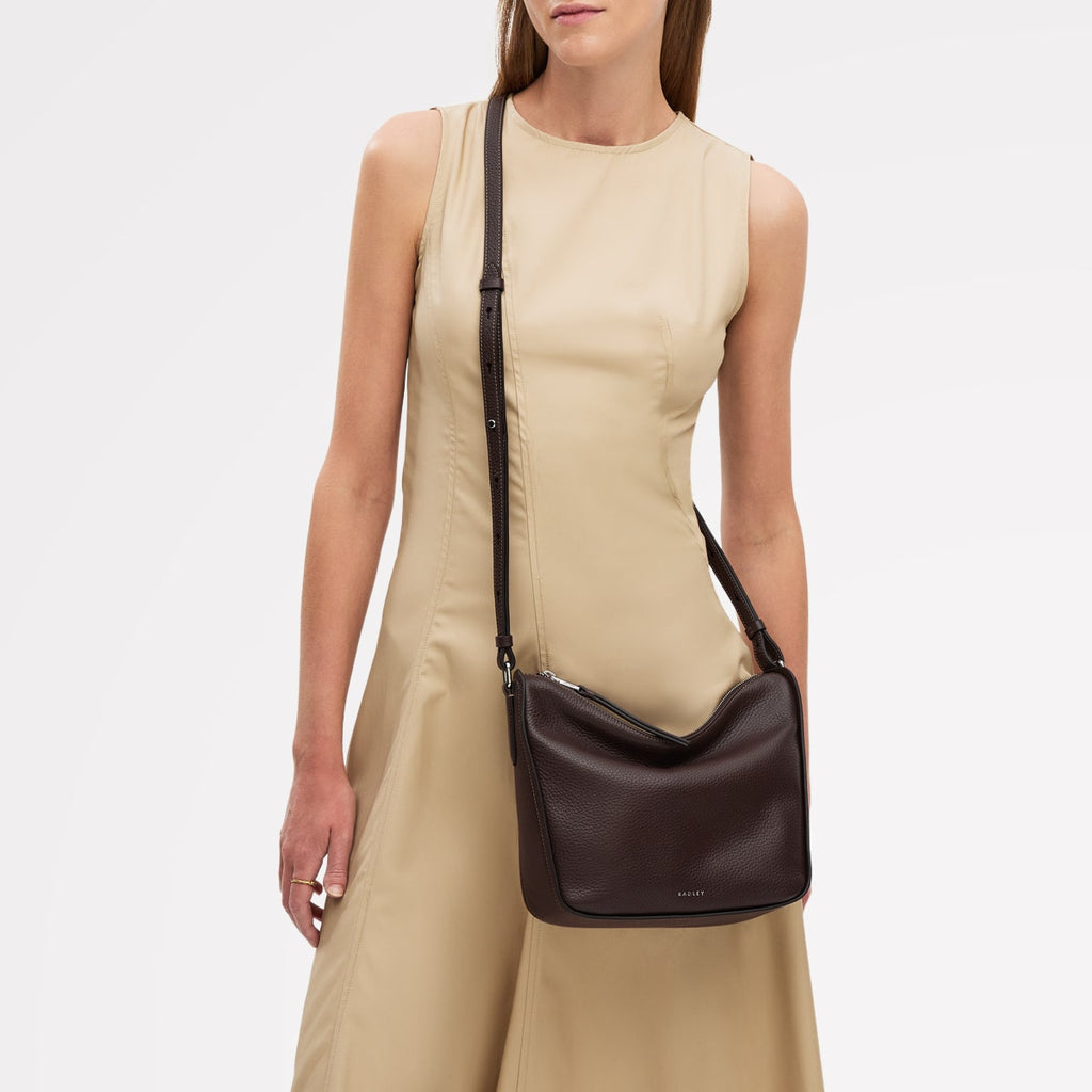 Oak Street - Medium Ziptop Cross Body Bag