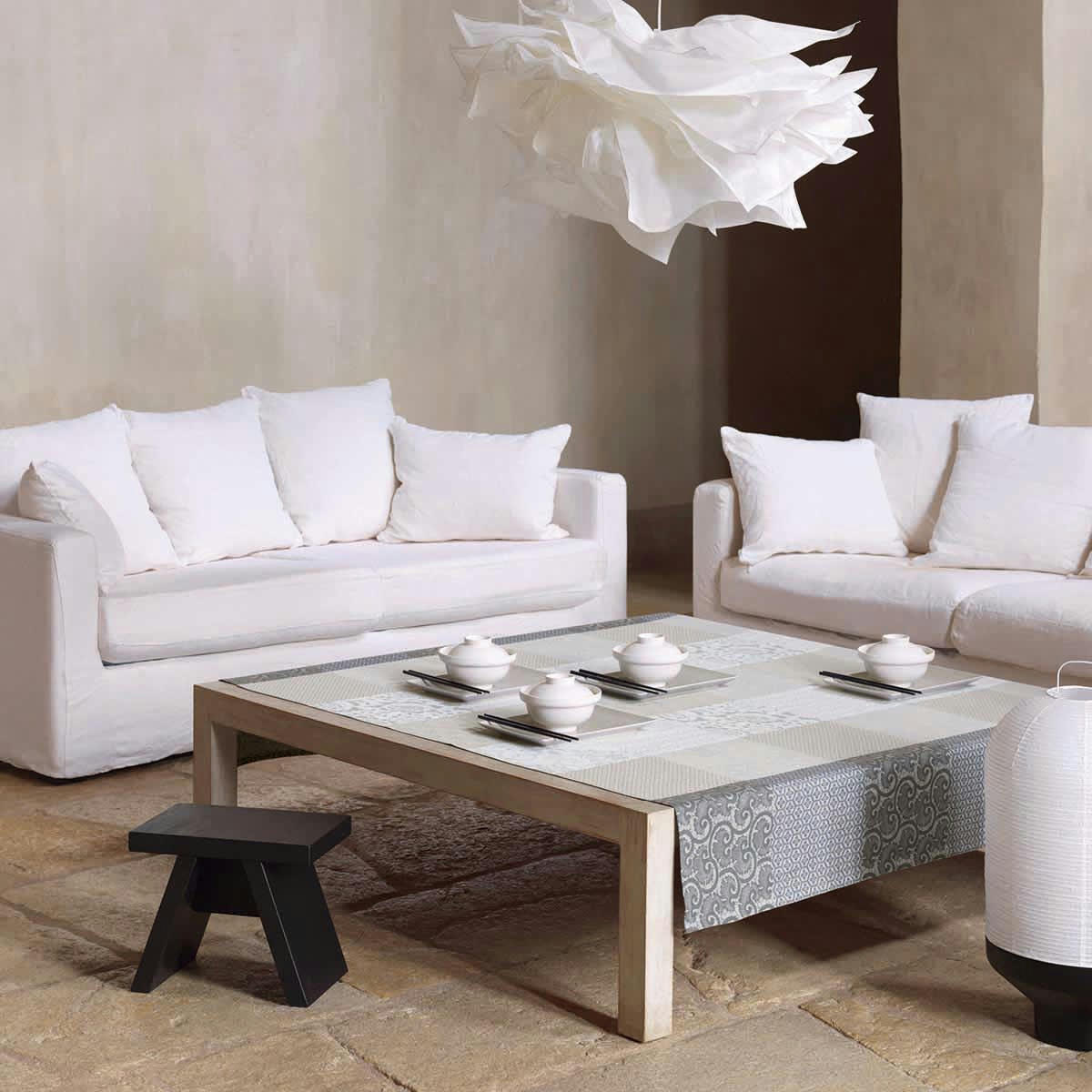 FLEURS DE KYOTO - Nappe en coton brume 150 x 150