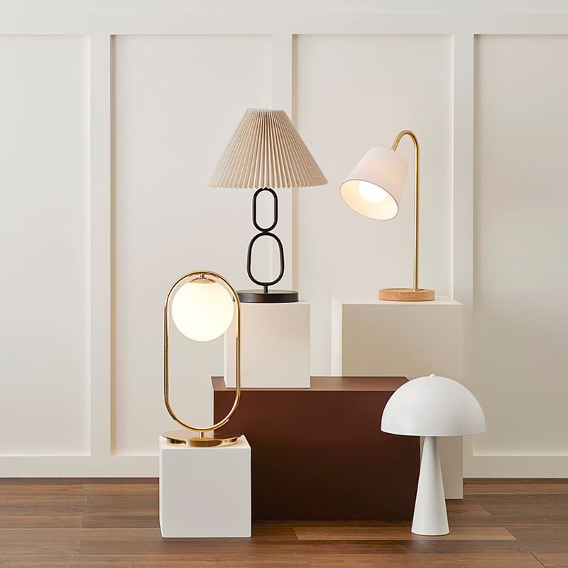 Marais Gold & White Table Light