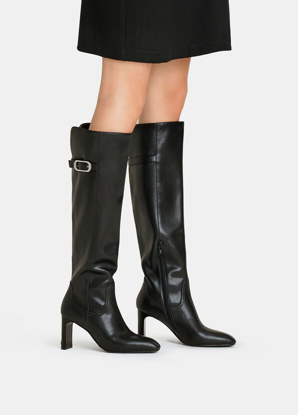 Stivali alti in pelle
