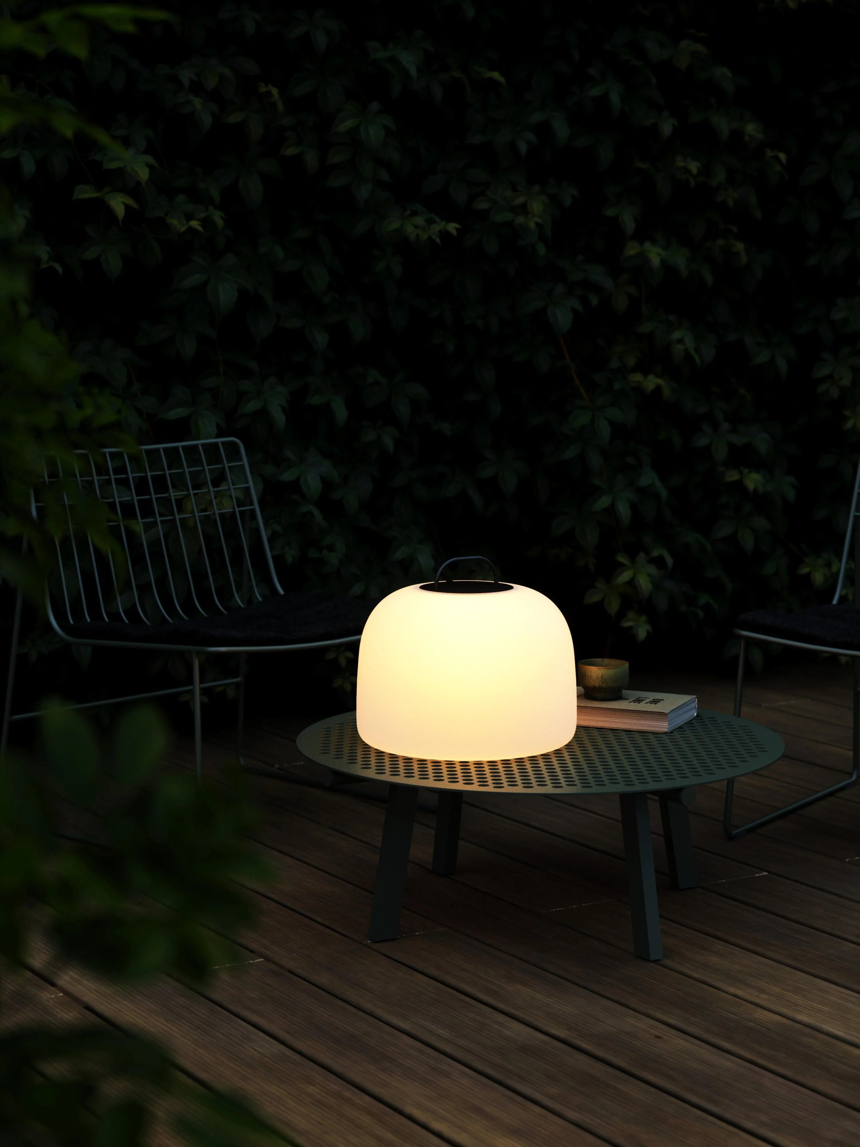Mobile Outdoor LED-Pendelleuchte Kettle, dimmbar