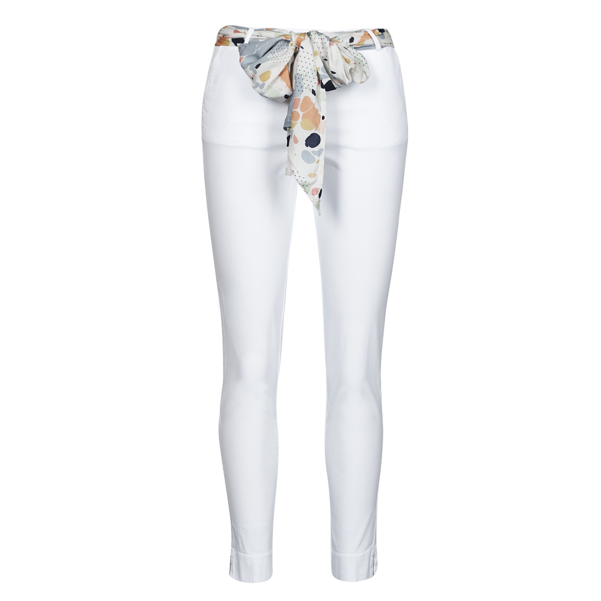 Betty London - OUMA - White
