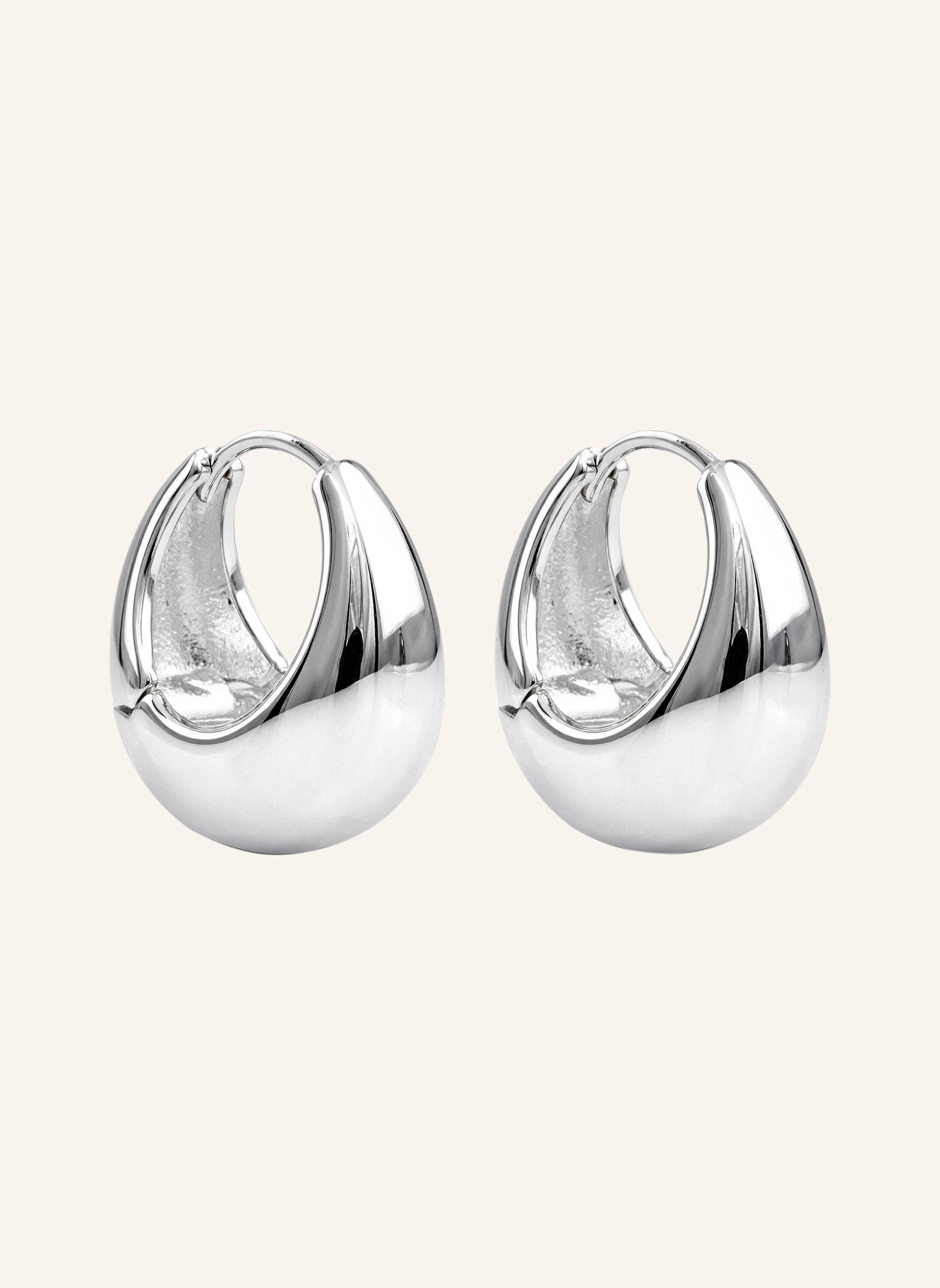 Pompidou Creolen SOFT BOLD HOOPS by GLAMBOU