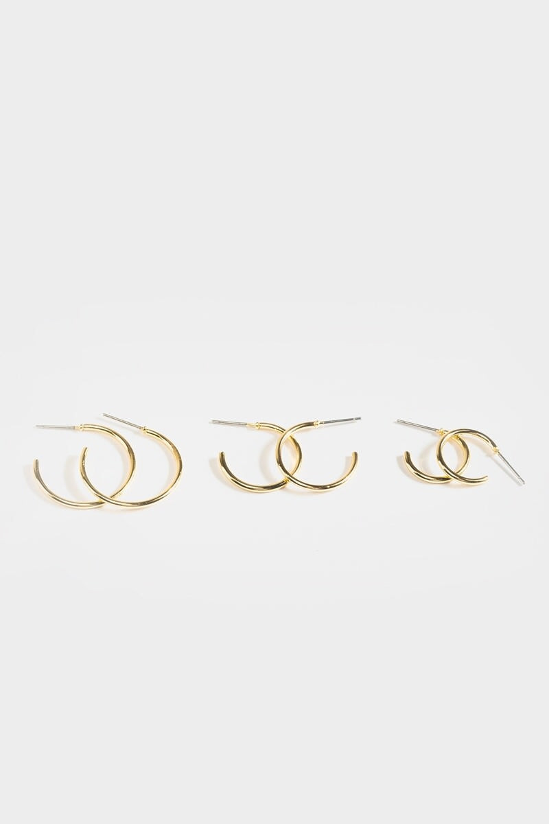 Averie Huggie Hoop Set