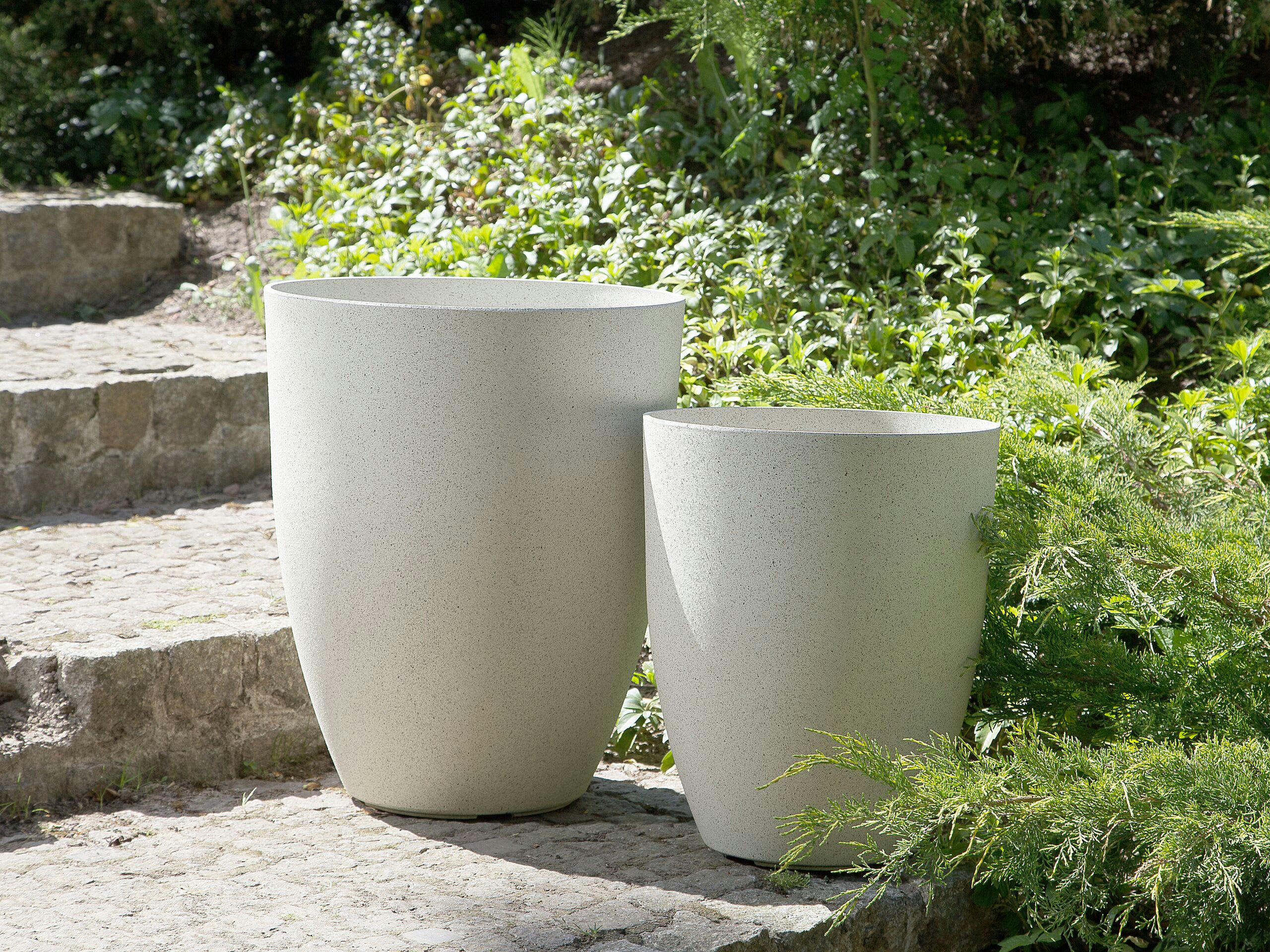 CROTON - Cache-pot d'extérieur en pierre blanc H52