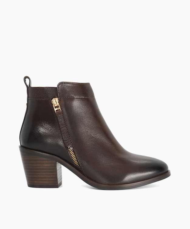 Paicing Brown - Wide Fit Block Heel Side Zip Ankle Boots