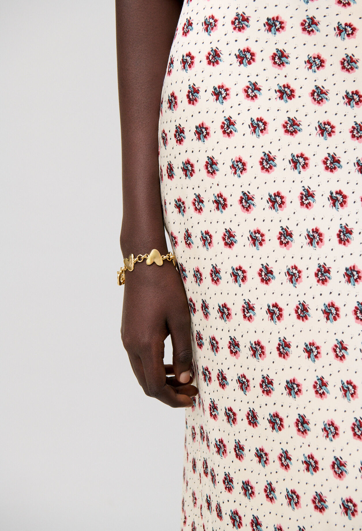 Bracelet cha&icirc;ne coeurs martelés
