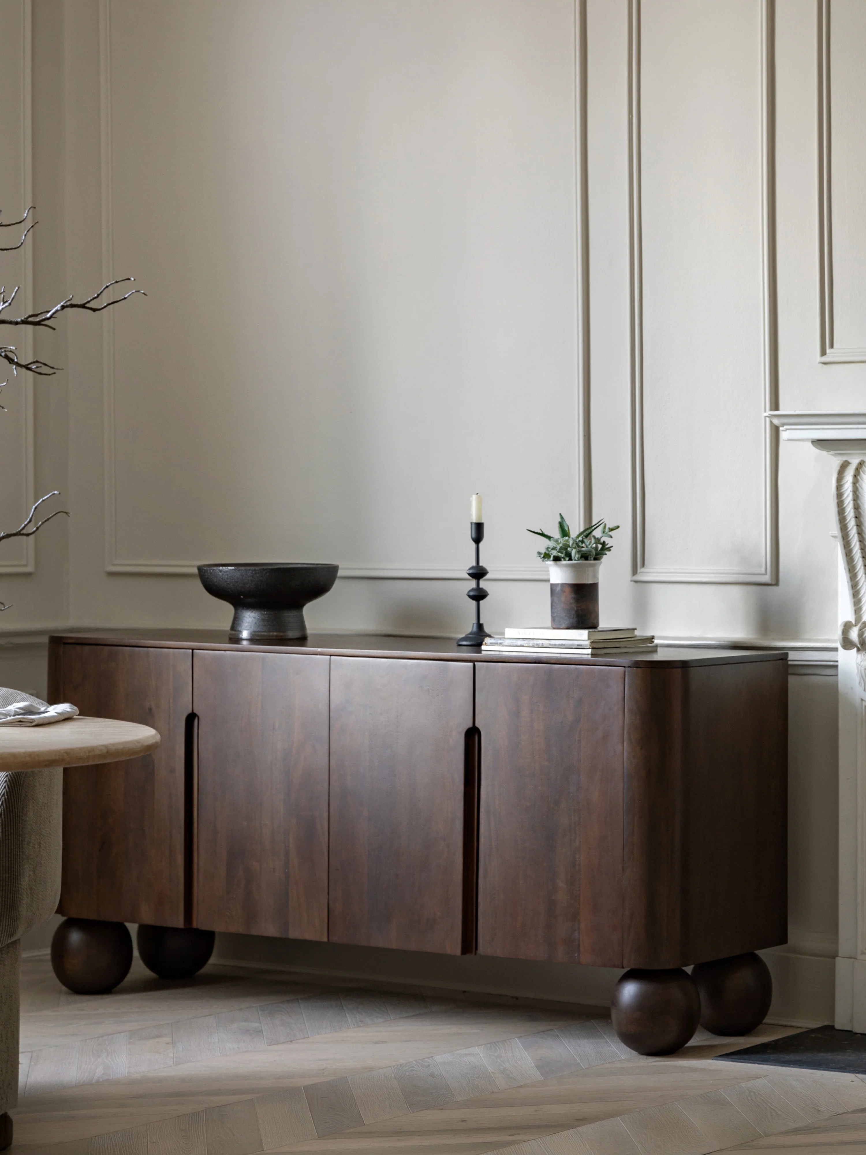 Sideboard Scult aus Mangoholz