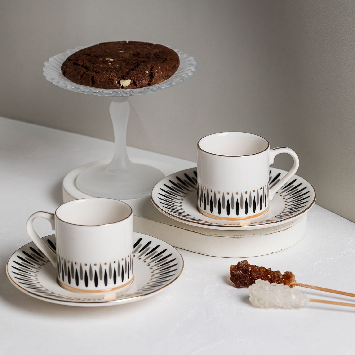 Set 2 tazzine da caffè con piattino Palm nere