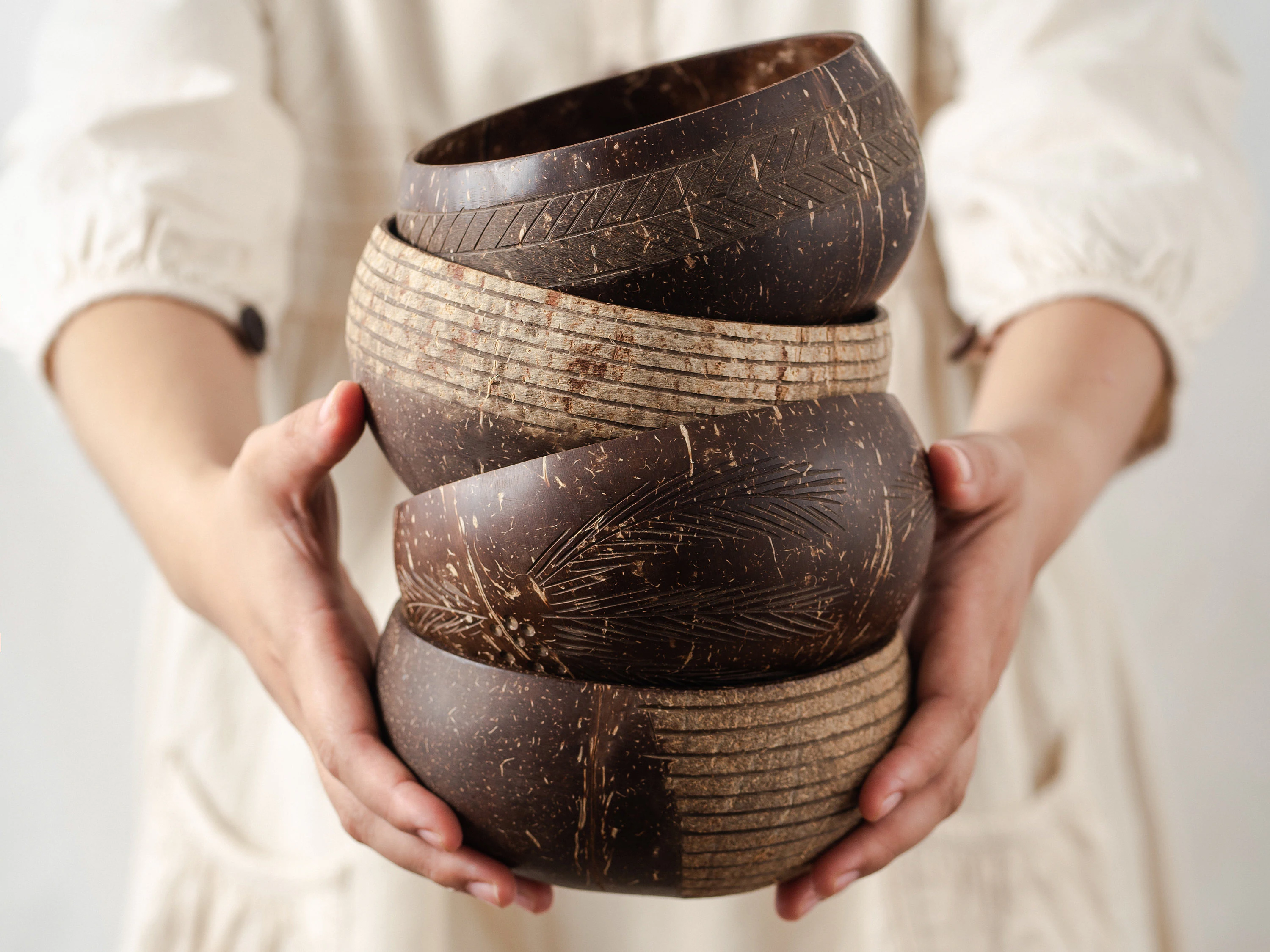Coconut Bowls • Natural Wooden Eco Friendly Large Coco Shell Husk Bowl Set w/ Spoon