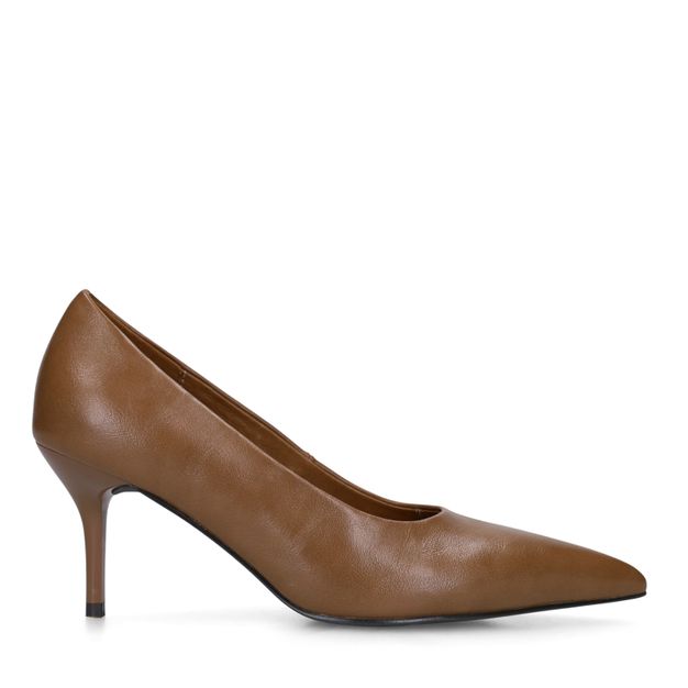 Bruine pumps