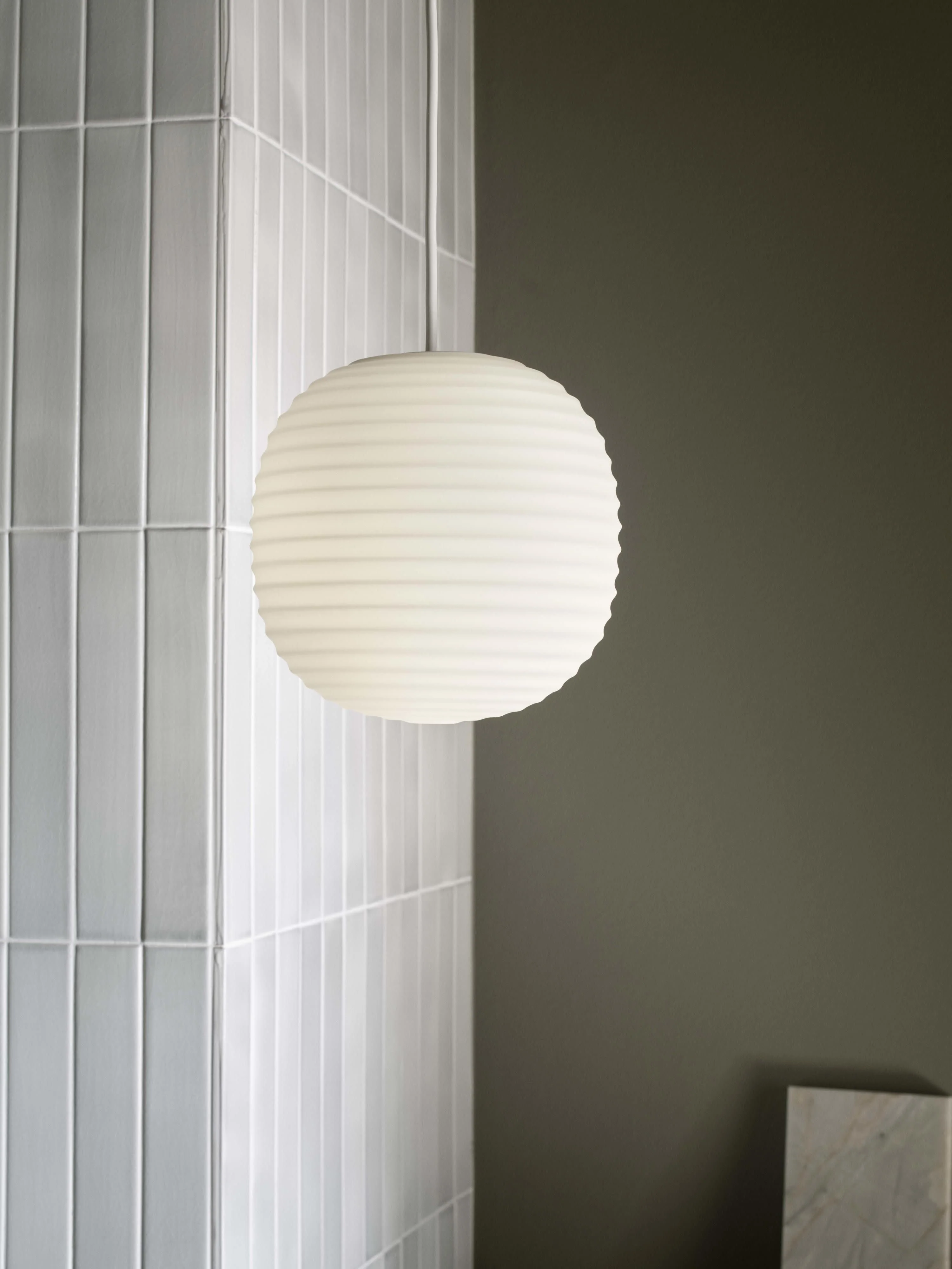 Mundgeblasene Pendelleuchte Lantern, in verschiedenen Größen