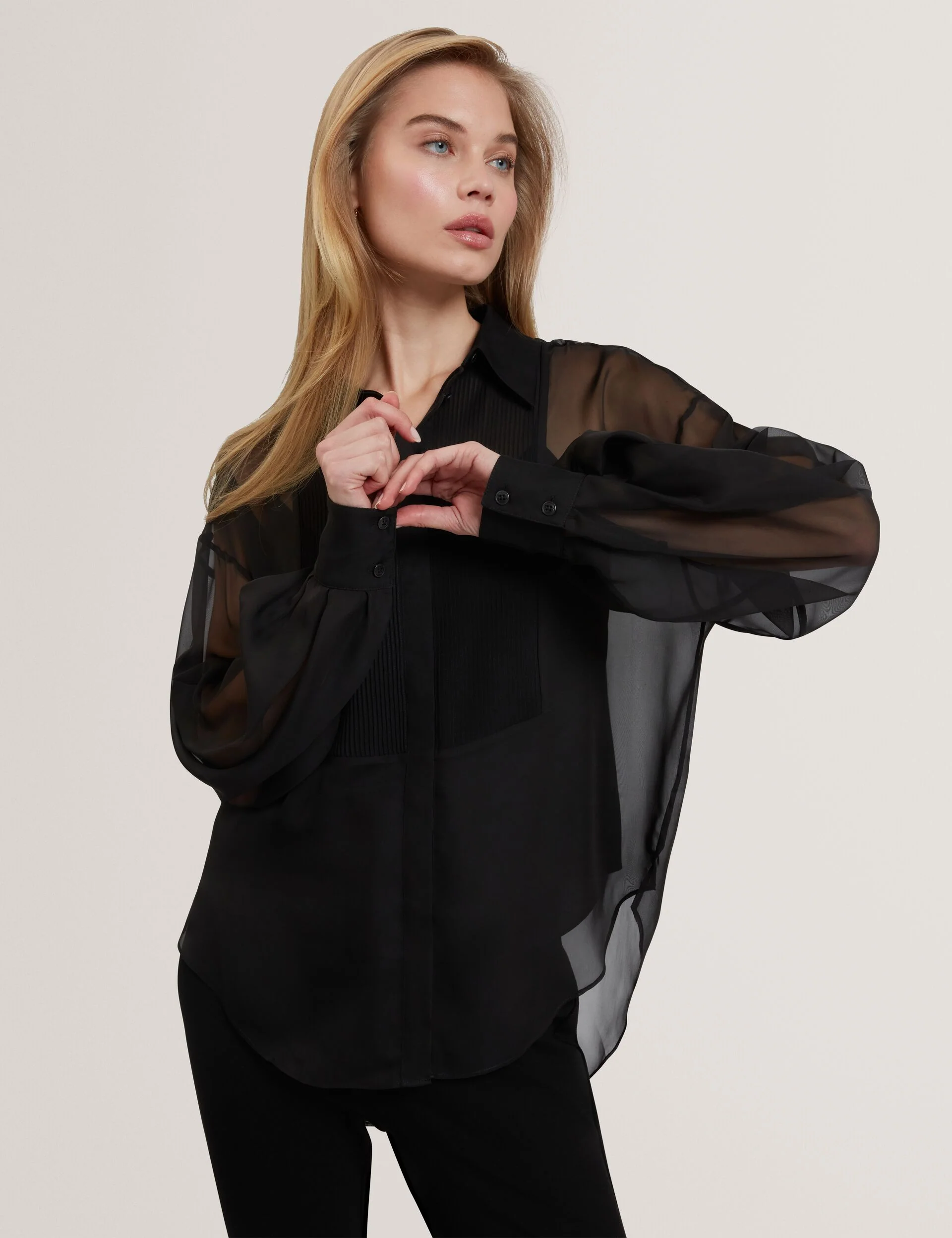 RASIIA | BLACK
