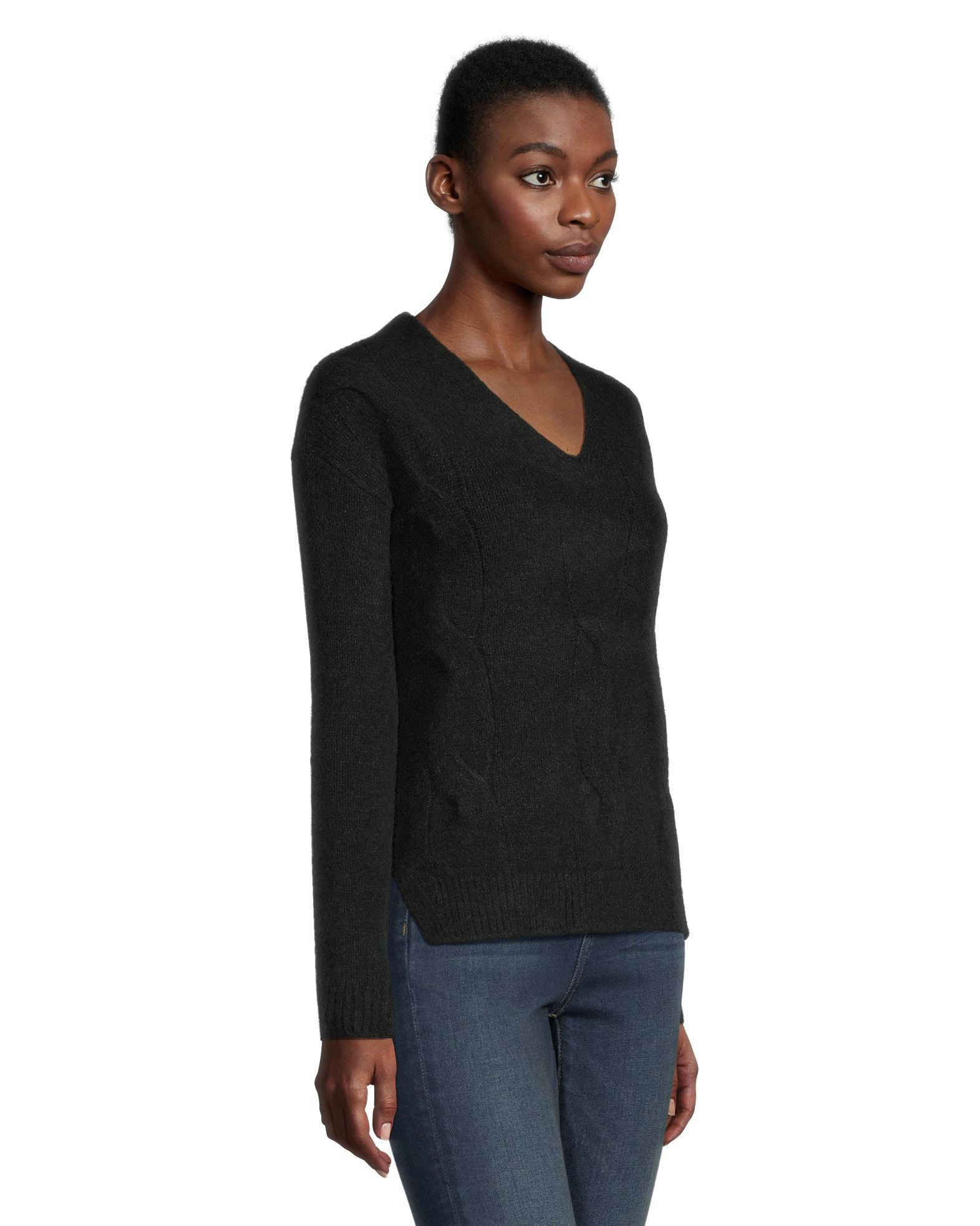 Denver Hayes Women's Luxe Supersoft Semi Fitted V Neck Pullover