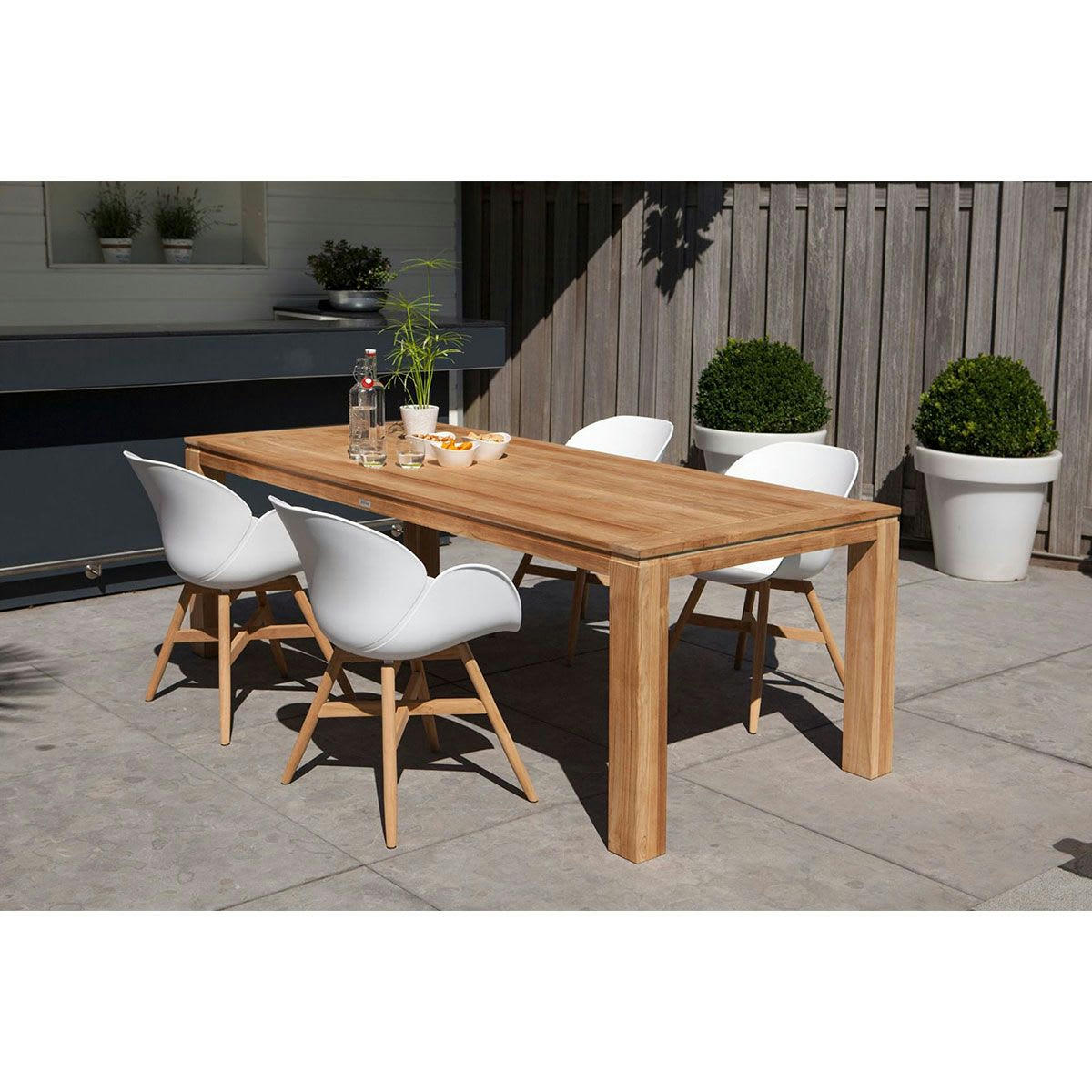 STELLA - Table à manger de jardin en teck 160cm