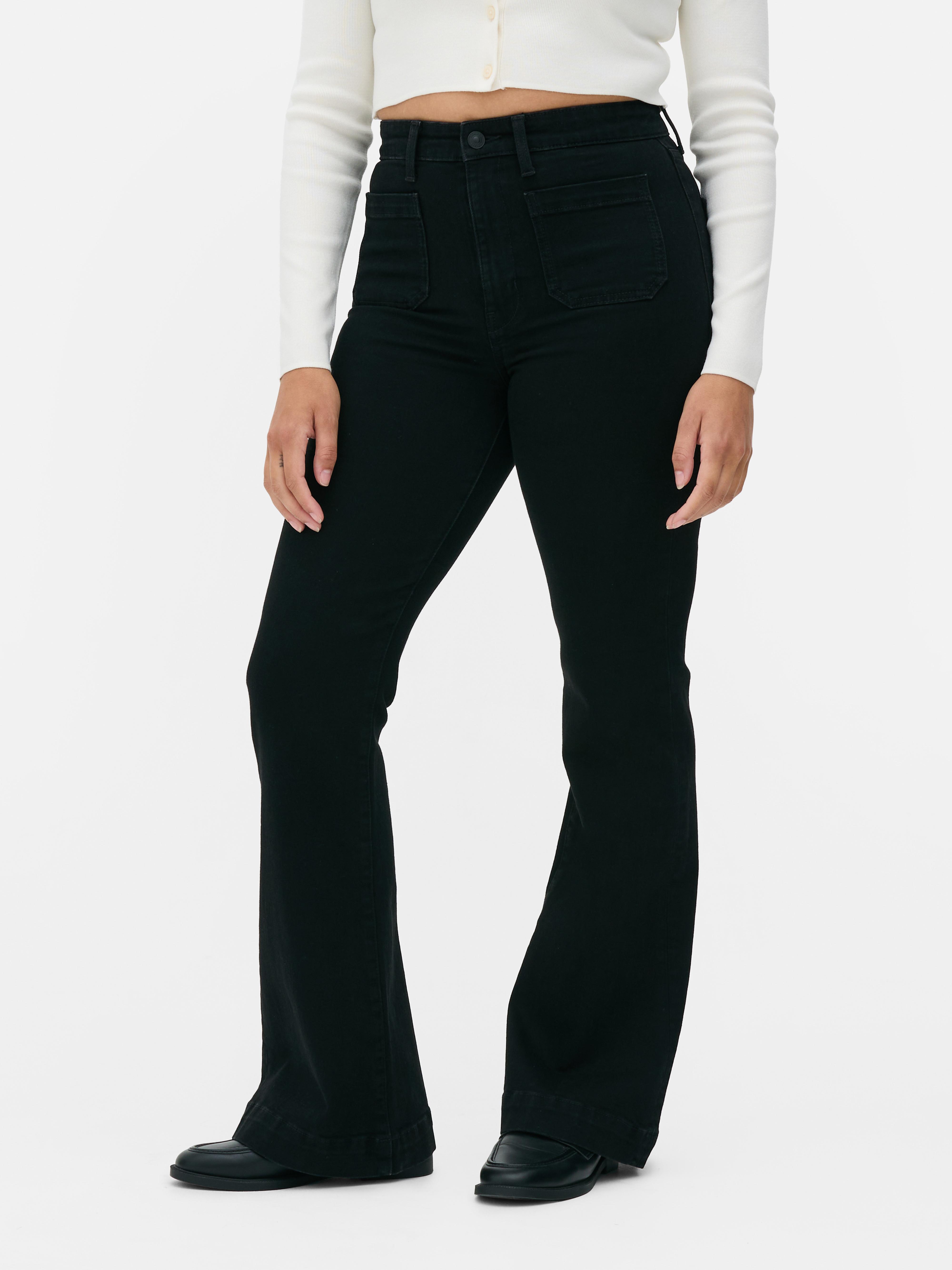 Patch Pocket Mid-Rise Flared Jeans