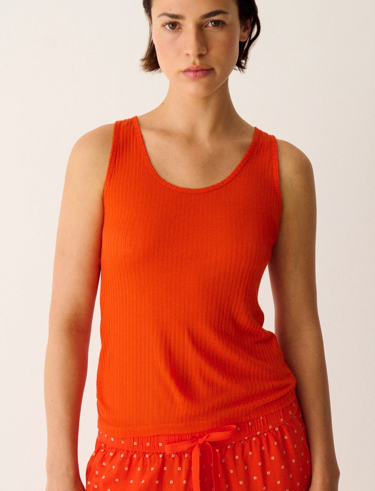 T-shirt sans manches touche de cachemire HEATTECH POINTELLE