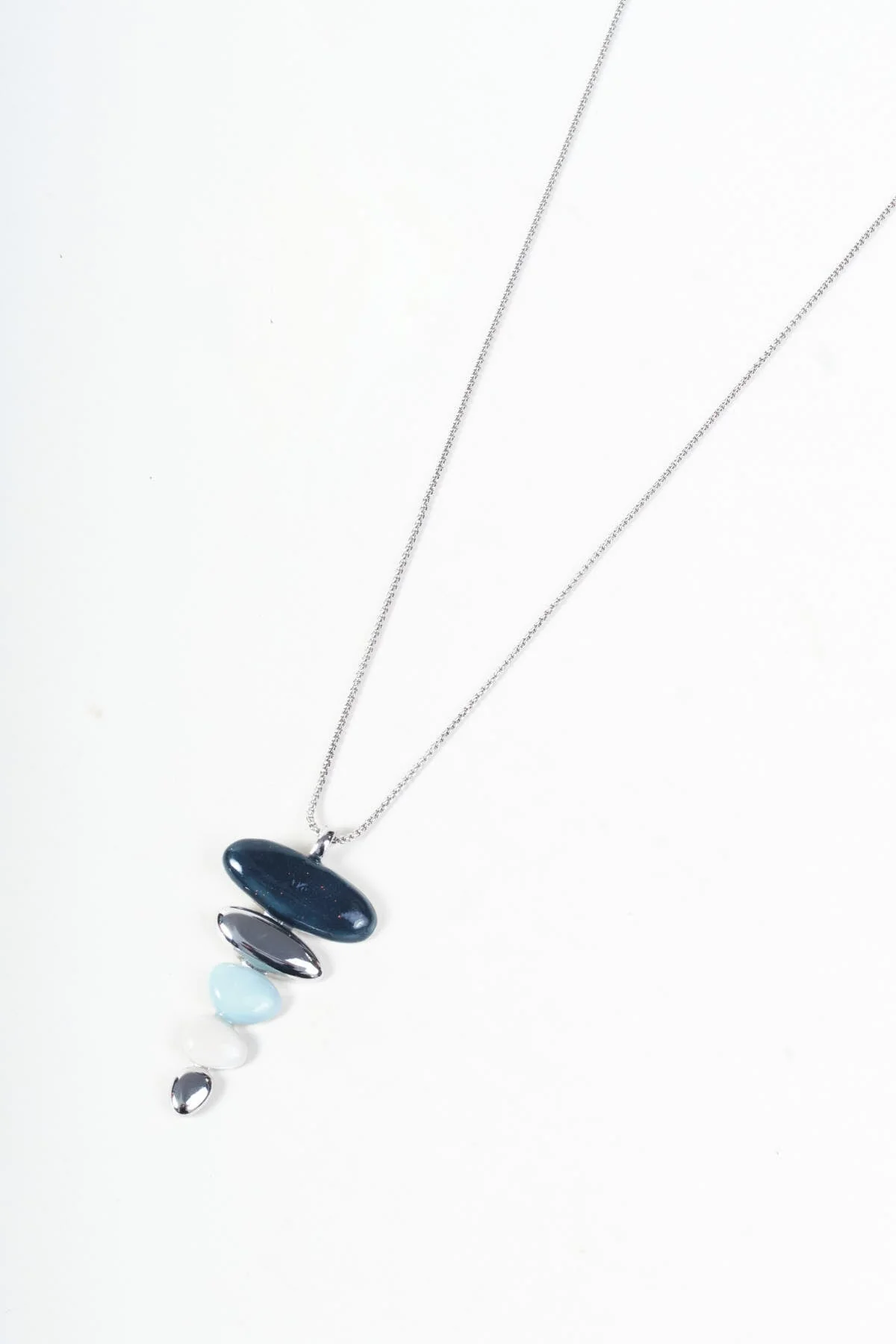 Blue Five Drop Pendant Necklace