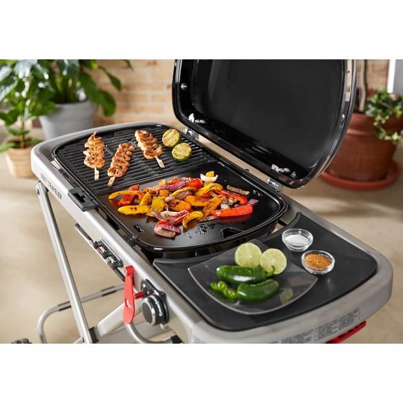 Grillplatte »Traveler«, porzellanemailliertes Gusseisen, geeignet für Weber Traveler, grau