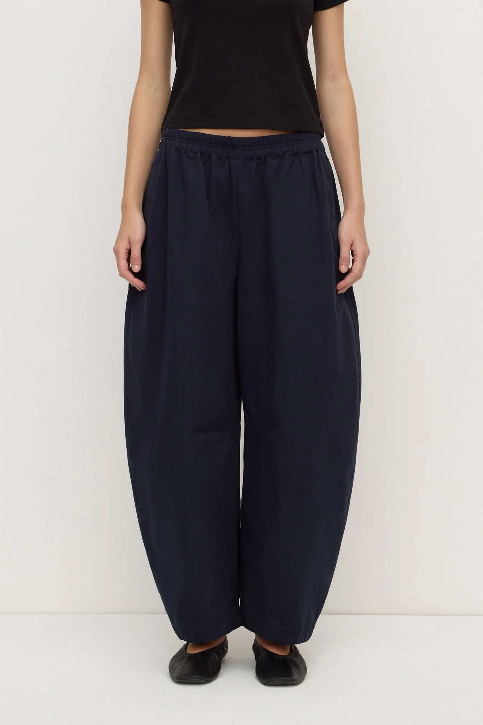 Lola Barrel Pant