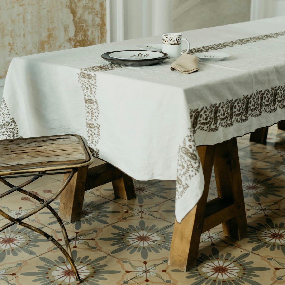 NAPPES BRODEÉS - Nappe brodée lin pur lavé sirkeci 170x300 cm